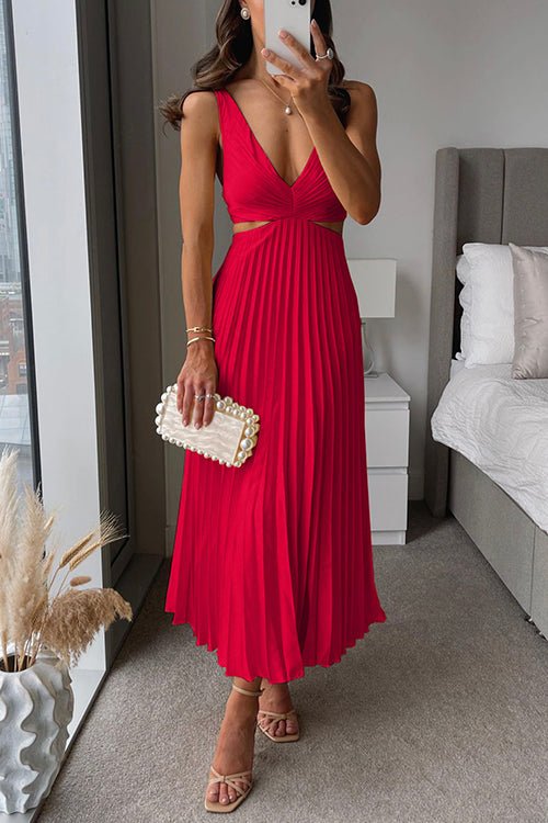 Amy - Women's Deep V-Neckline Sleeveless Pleated Dress