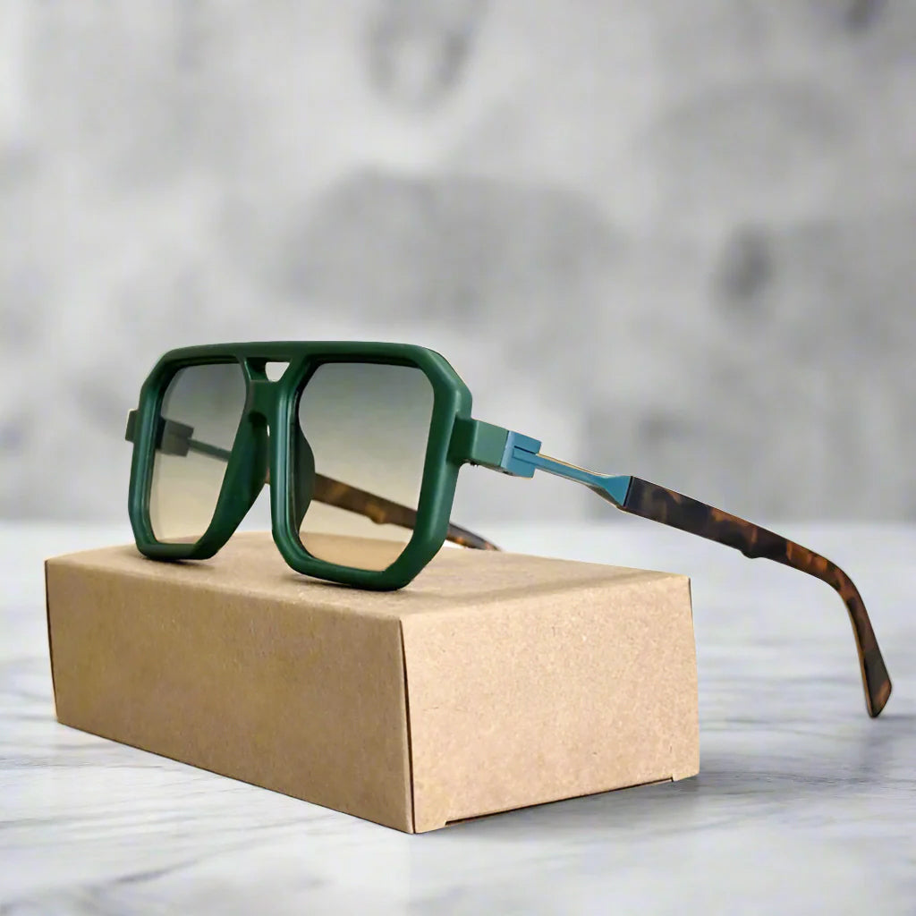 Formentera - Oversized Square Sunglasses with Gradient Lenses