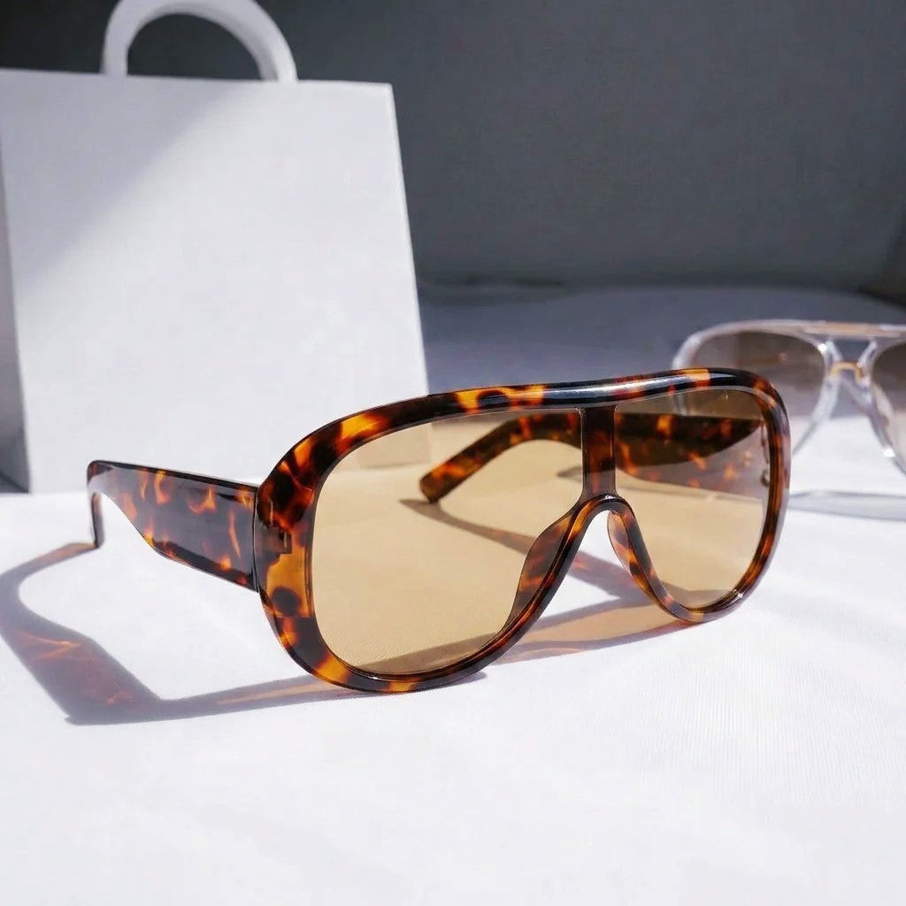 Ibiza- Oversized Shield-Frame Sunglasses