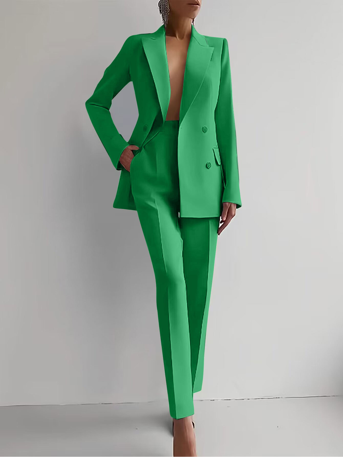 Madison - Women's Double-Breasted Tailored Suit