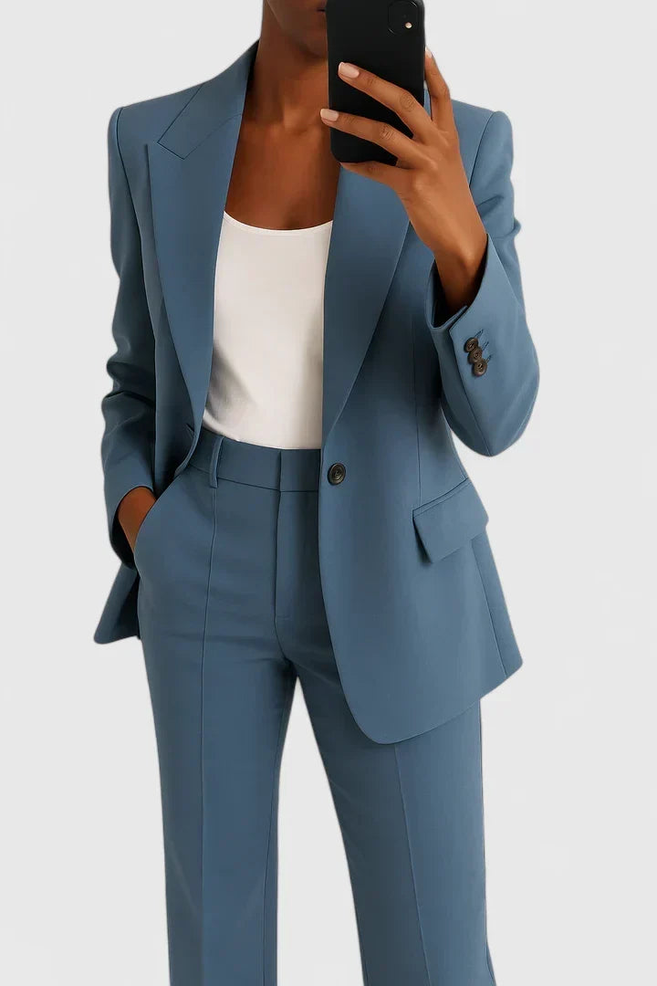 Matilda - Women's Oversized Blazer &Trousers Suit Set