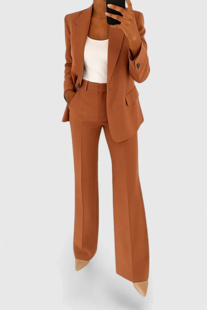 Matilda - Women's Oversized Blazer &Trousers Suit Set