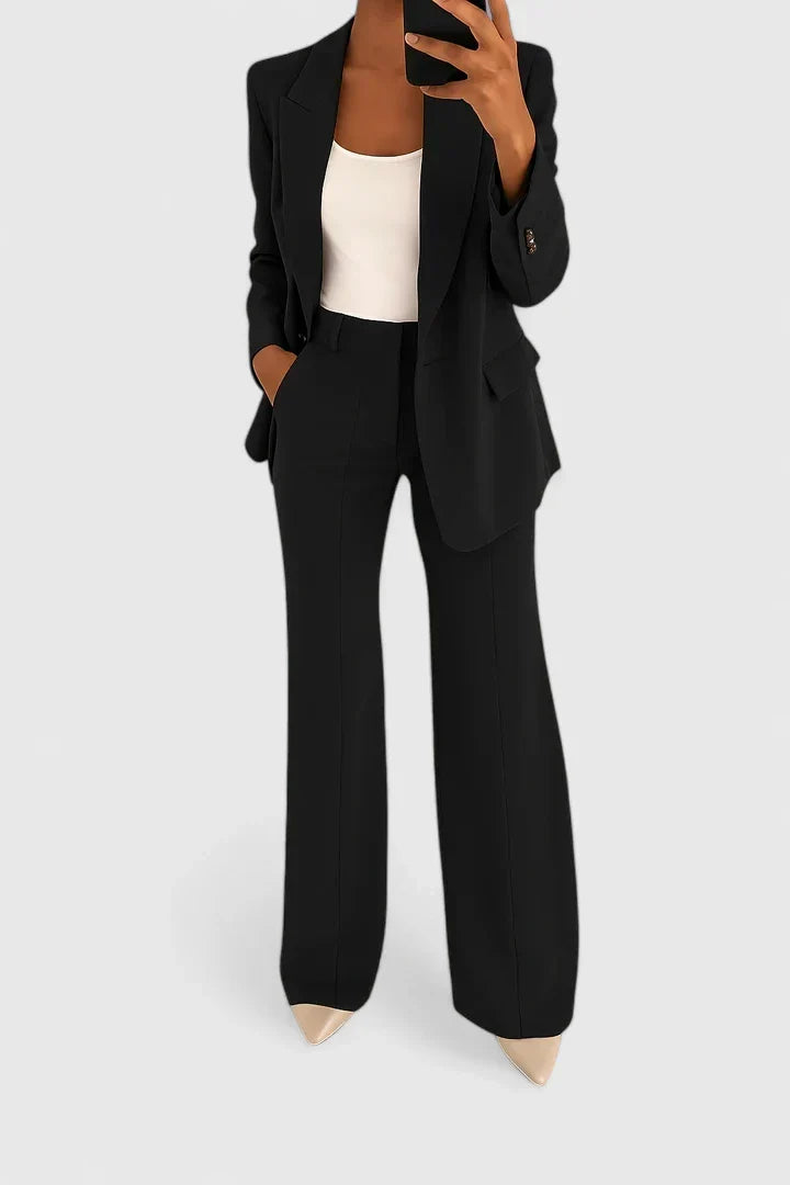 Matilda - Women's Oversized Blazer &Trousers Suit Set