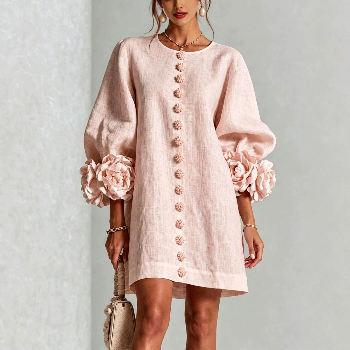 Victoria - Women's Floral Appliqué Puff Sleeve Shift Dress
