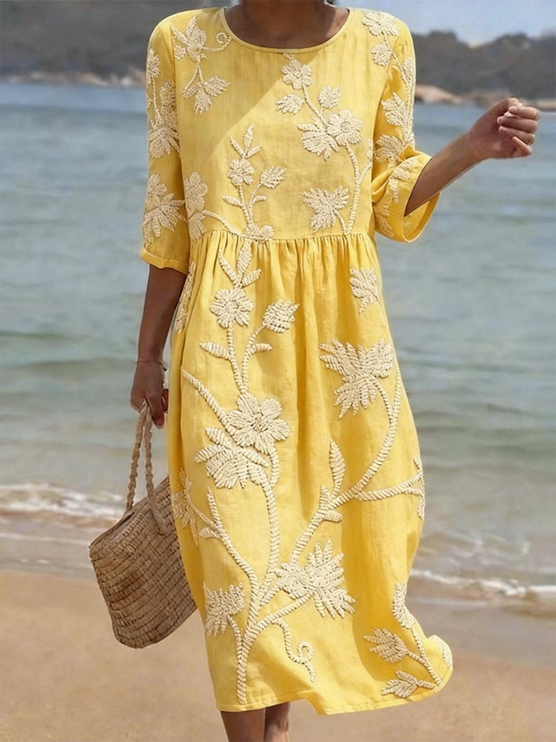 Virginia - Women's Embroidered Floral Dress
